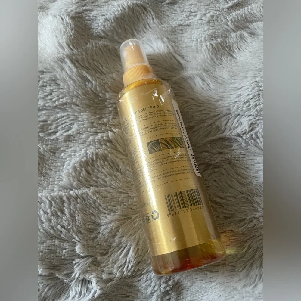 Hair Spray for Curls - Picture 3 of 3